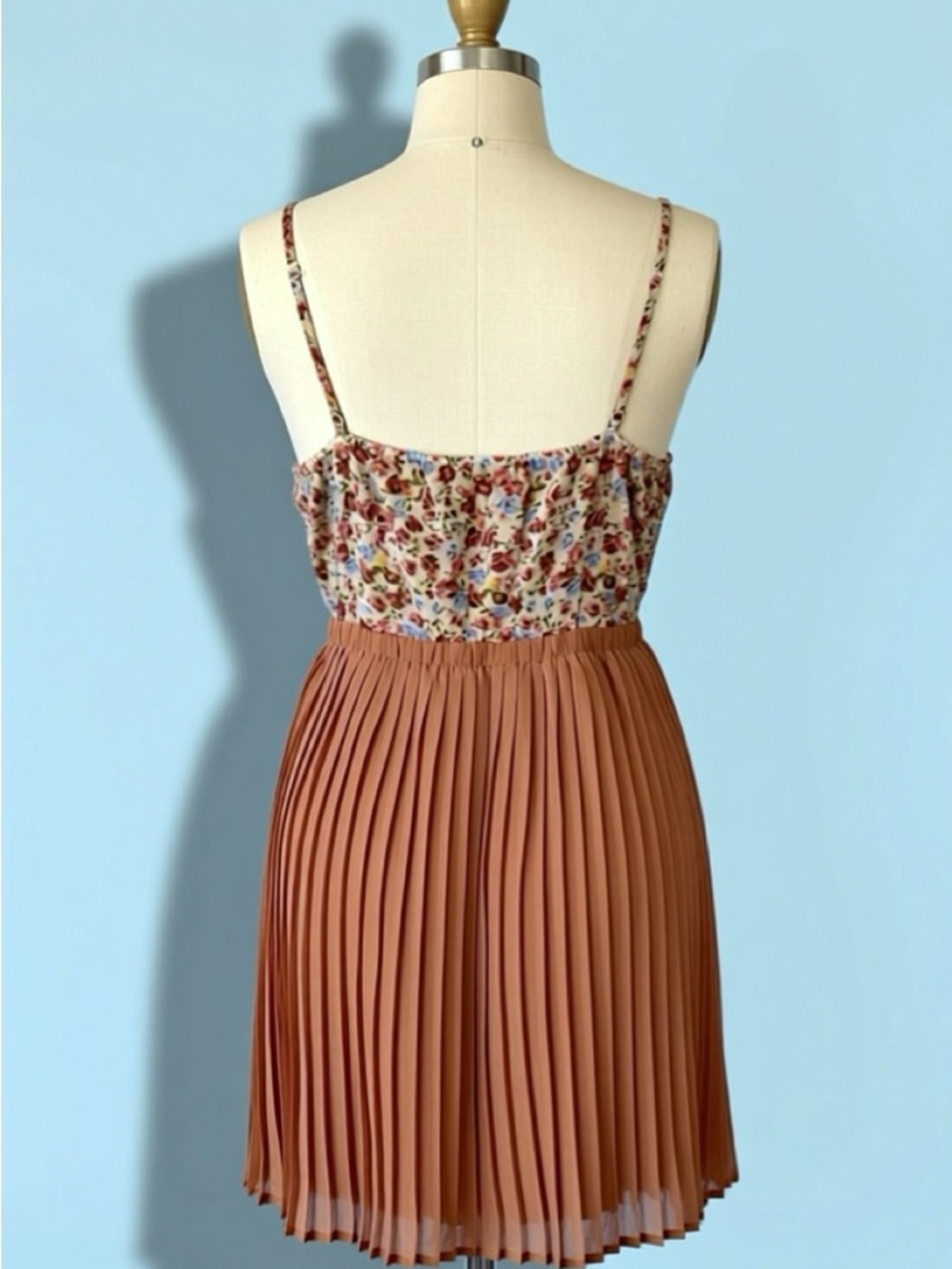 Pleated Dress - Cottagecore Forever 21 Floral Bodice - Adjustable Straps - Sz M - Picture 7 of 7